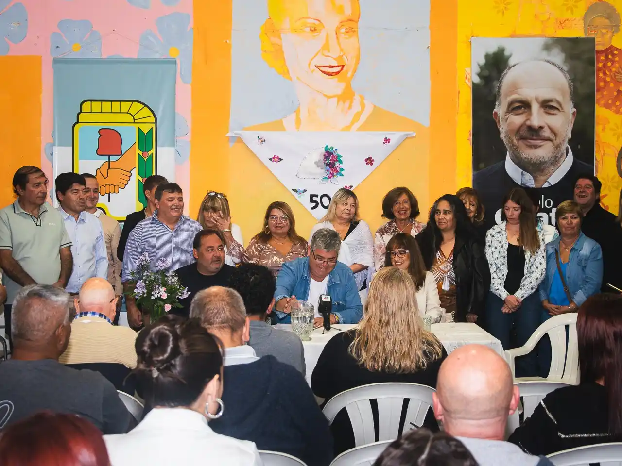 Alejandro Barragán estuvo acompañado por la vicepresidente, Bernardita Varese, y por el Jefe de Gabinete, Julio ‘Pity’ Federico. El intendente Pablo Garate se encontraba de viaje, no pudo estar presente