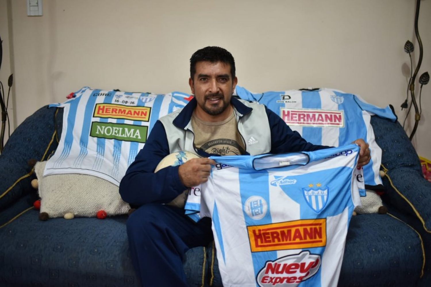 En 2006, el Beto llegó a Juventud tras lograr el ascenso a la B Nacional con Platense