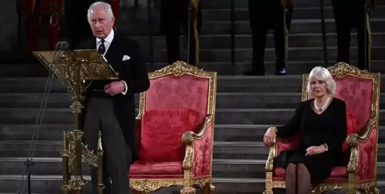Carlos III se dirigió por primera vez al Parlamento británico