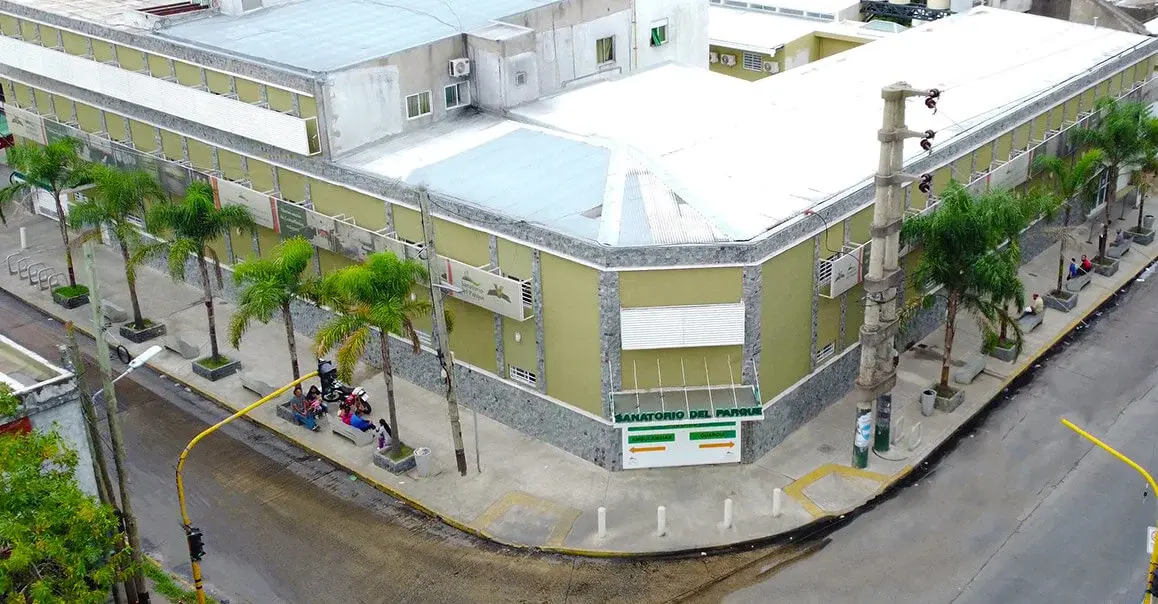 Lomas de Zamora: cerró una clínica por una deuda millonaria del PAMI y hay 150 trabajadores en riesgo