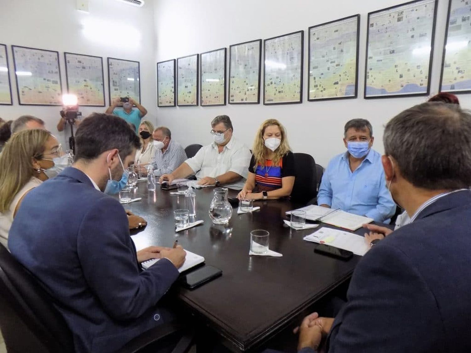 El Gobierno reformulo la oferta salarial y el miércoles inician las clases