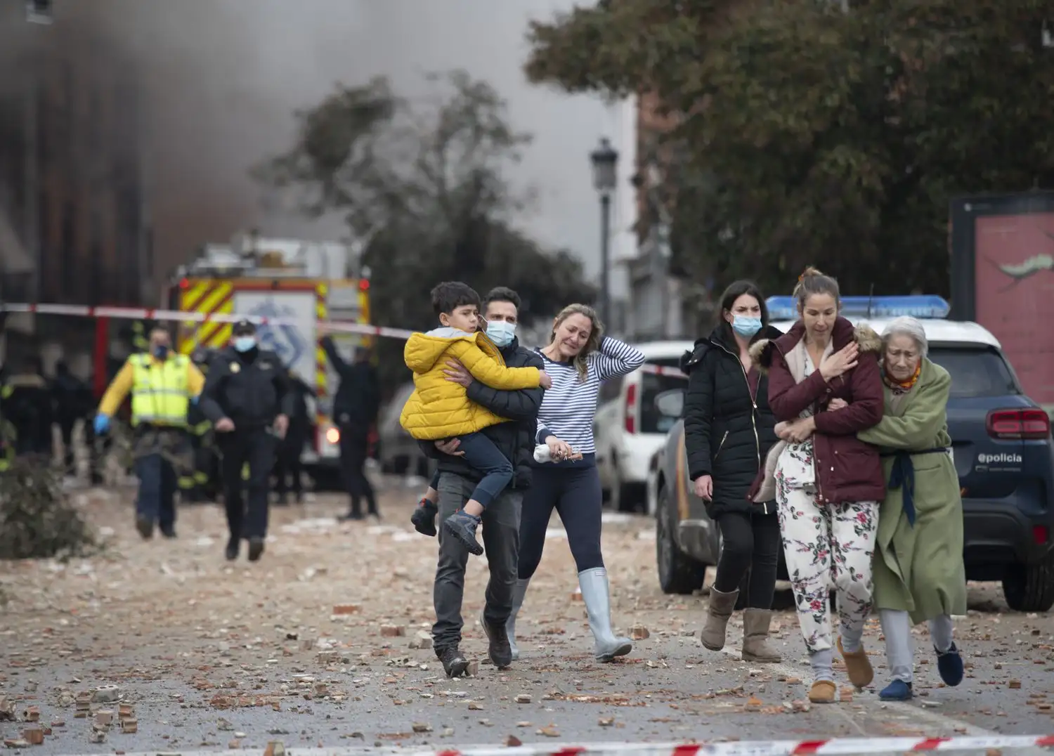 Al menos tres muertos y un desaparecido tras la explosión en un edificio en Madrid