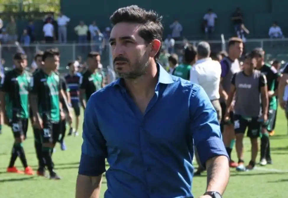 Walter Gastón Coyette DT de Alvarado
