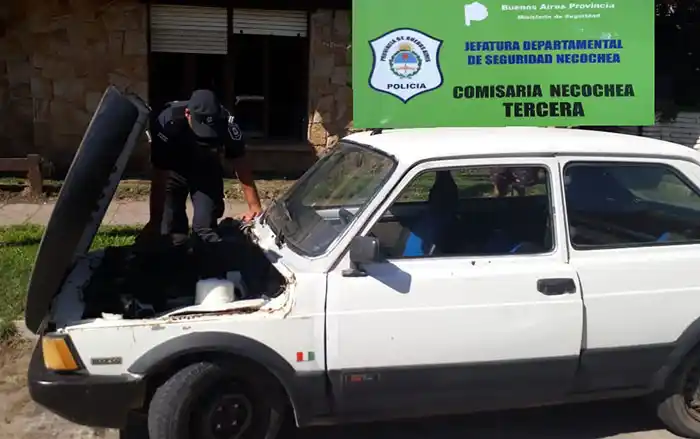 Hallan un auto con irregularidades