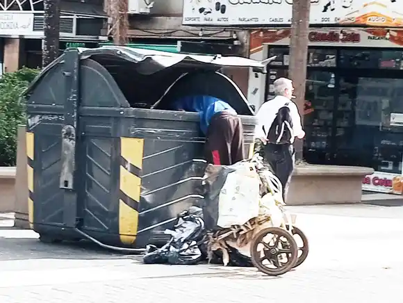 Una imagen que refleja al extremo a la segunda ciudad más empobrecida de Argentina