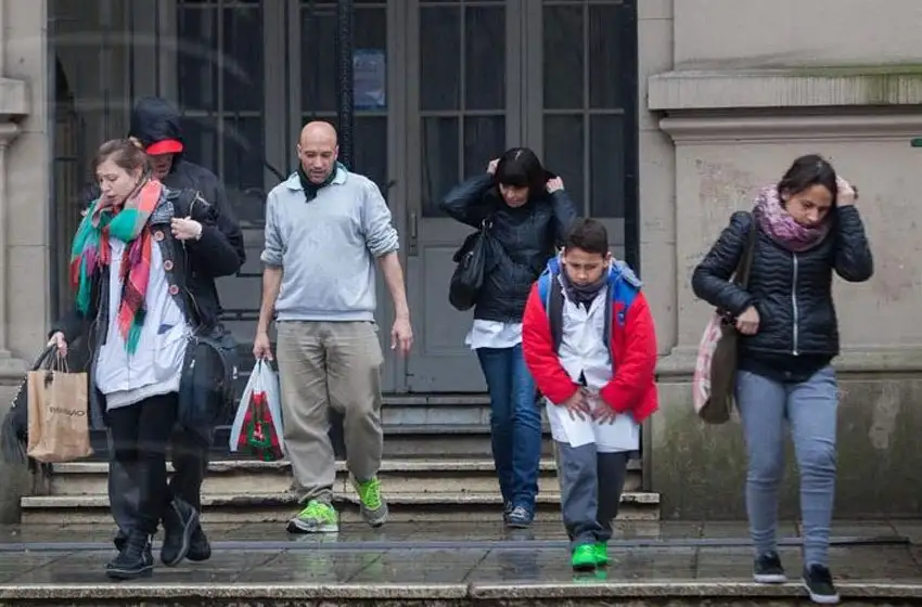 Después del paro por 72 horas, se normalizan las clases en Provincia
