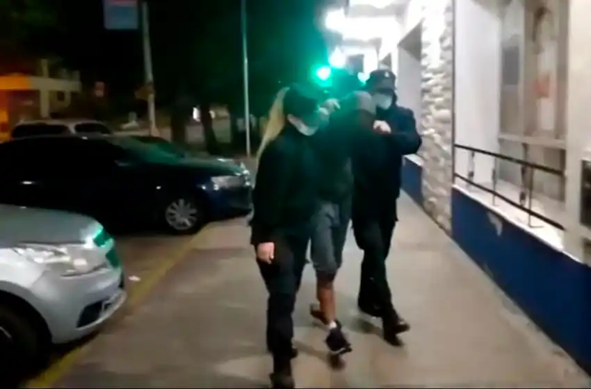 Lo detienen tras robar un comercio de la calle Rivadavia