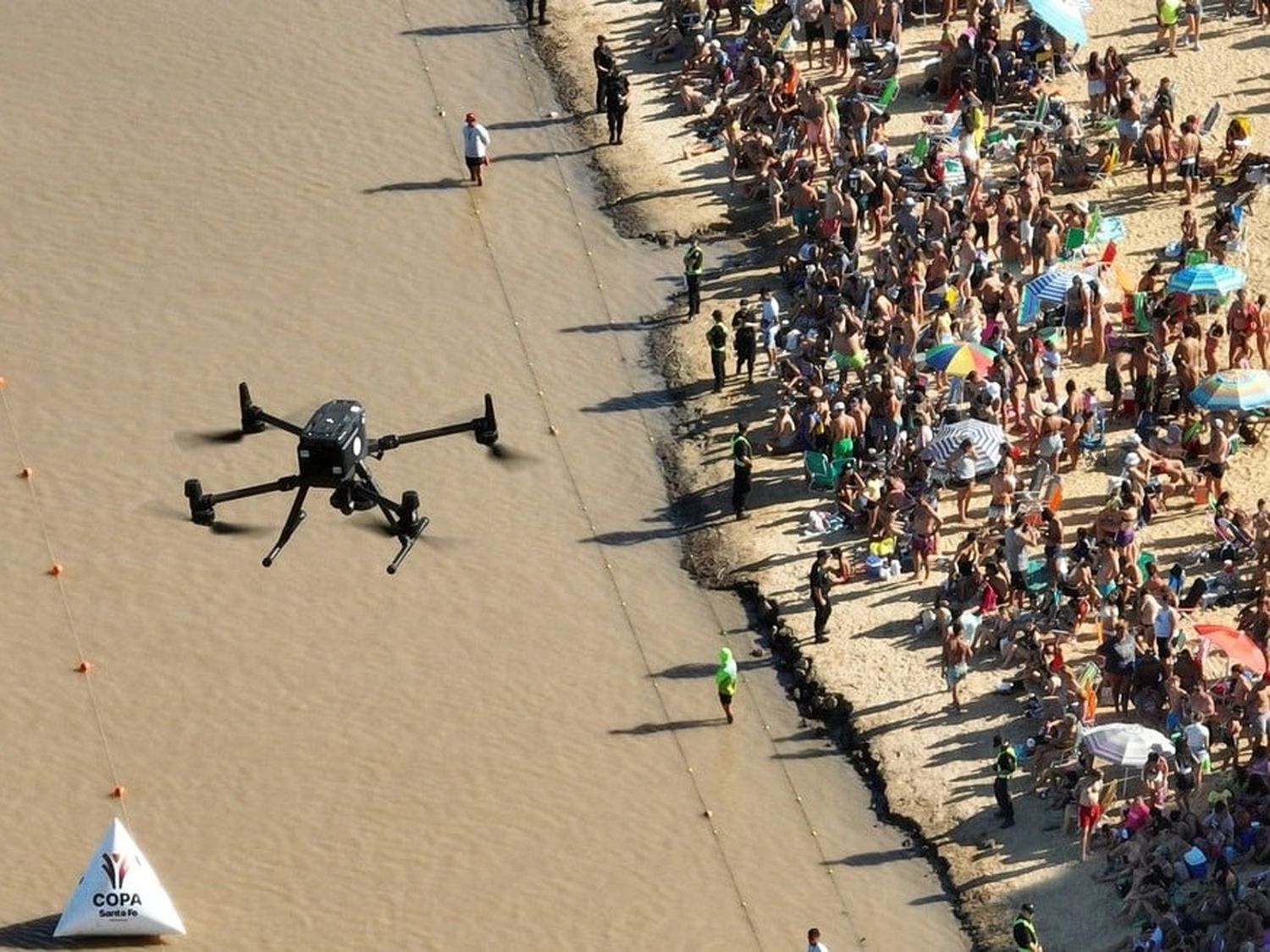 La Maratón Santa Fe-Coronda innovó como el primer evento deportivo con drones para seguridad