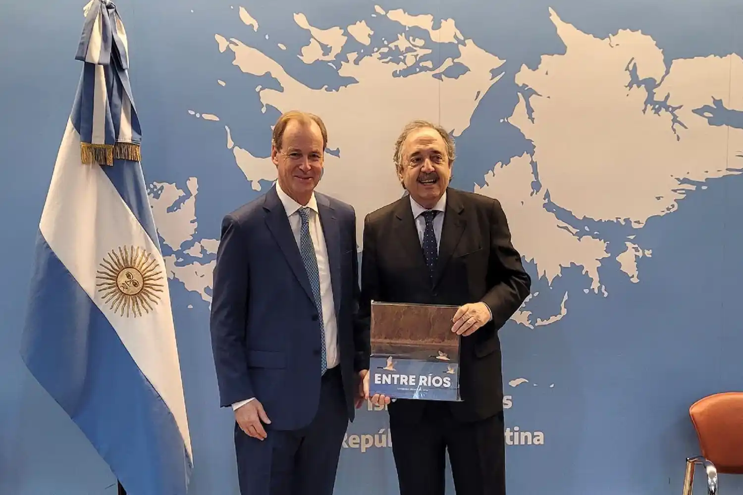 Bordet se reunió con Alfonsín para potenciar la comercialización de citrus entrerriano en España