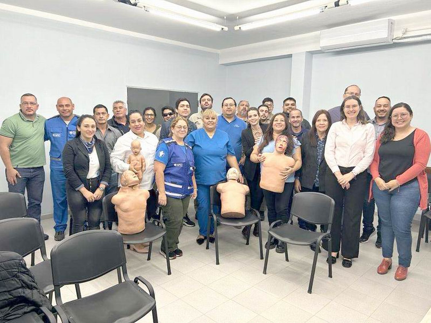 Desarrollaron taller de RCP para el personal del EROSP