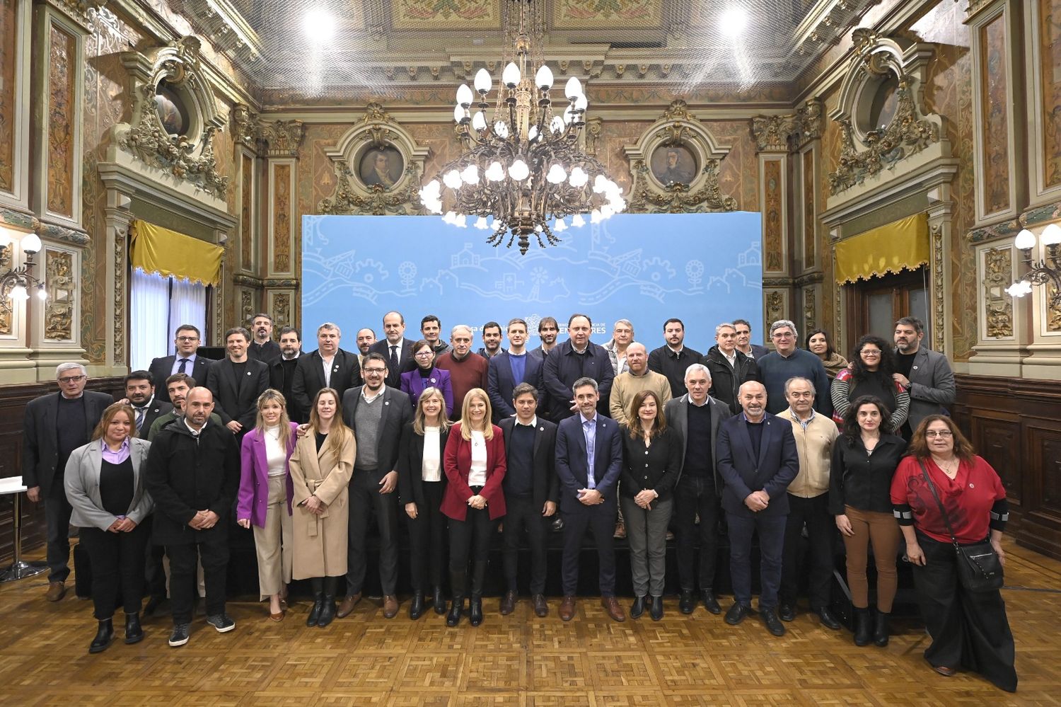 Walter Wini participó de la firma del acuerdo entre Provincia y el Consejo Federal de Inversiones