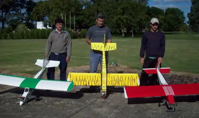 “Cuando hacemos volar un modelo propio se crea un vínculo especial con el avión”
