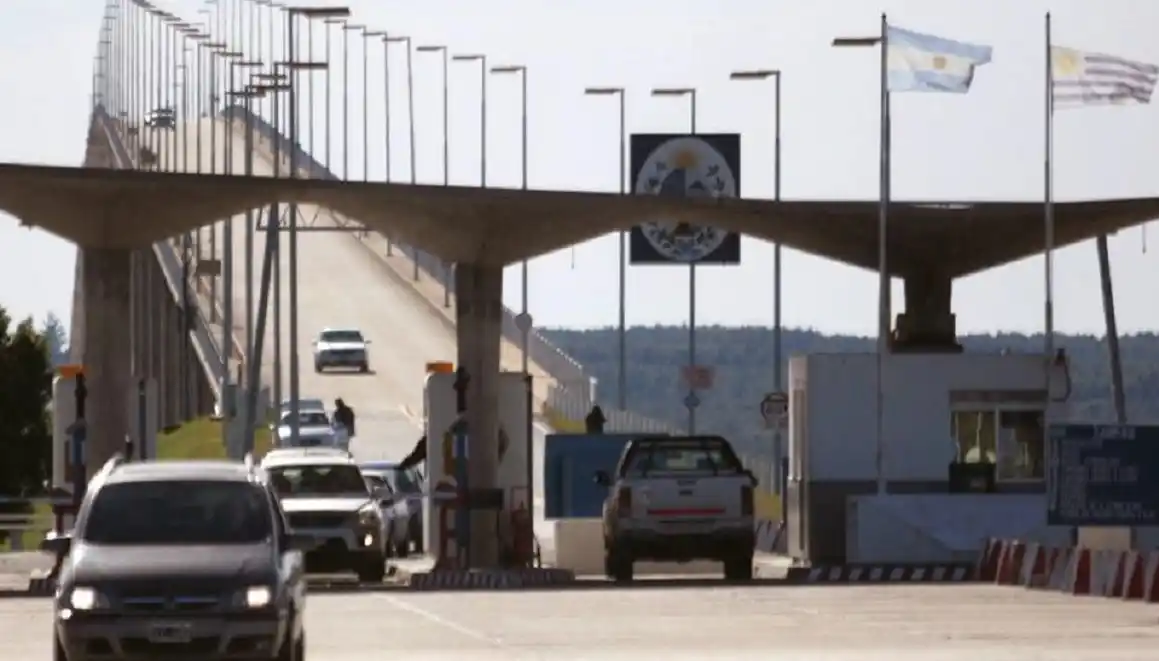 El Gobernador confía en que "muy pronto" se habilitarán las fronteras con Uruguay