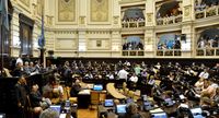 Buscan crear pensión para víctimas de violencia institucional por motivos de identidad de género