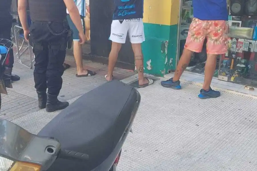 Los tres sujetos fueron detenidos