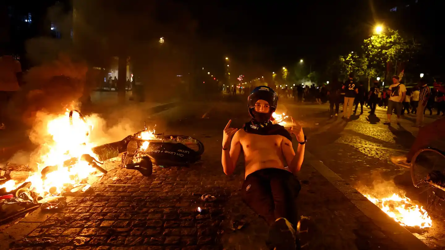 Incidentes en Paris, foto 2