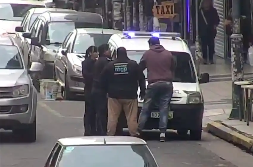 Extorsión y amenazas: así operan los "trapitos" en el centro de Mar del Plata