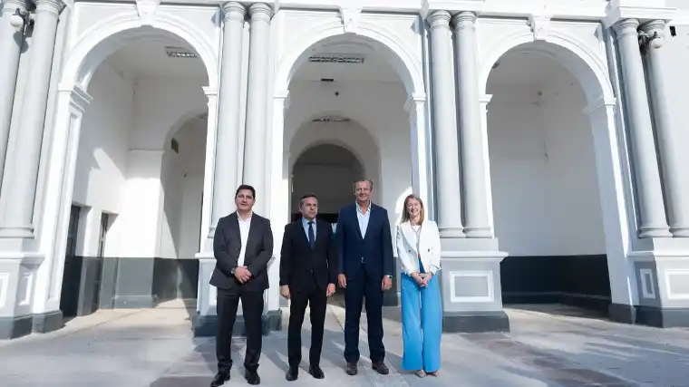 Recuperaron el edificio de la estación de trenes de Paraná