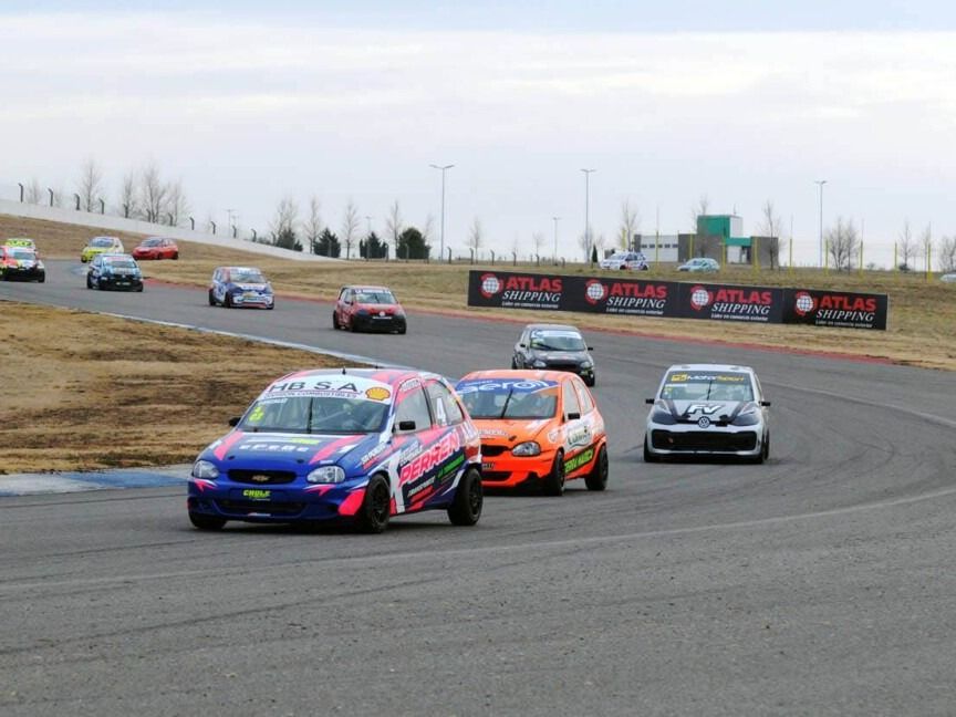 El Turismo Pista corrió en Toay.