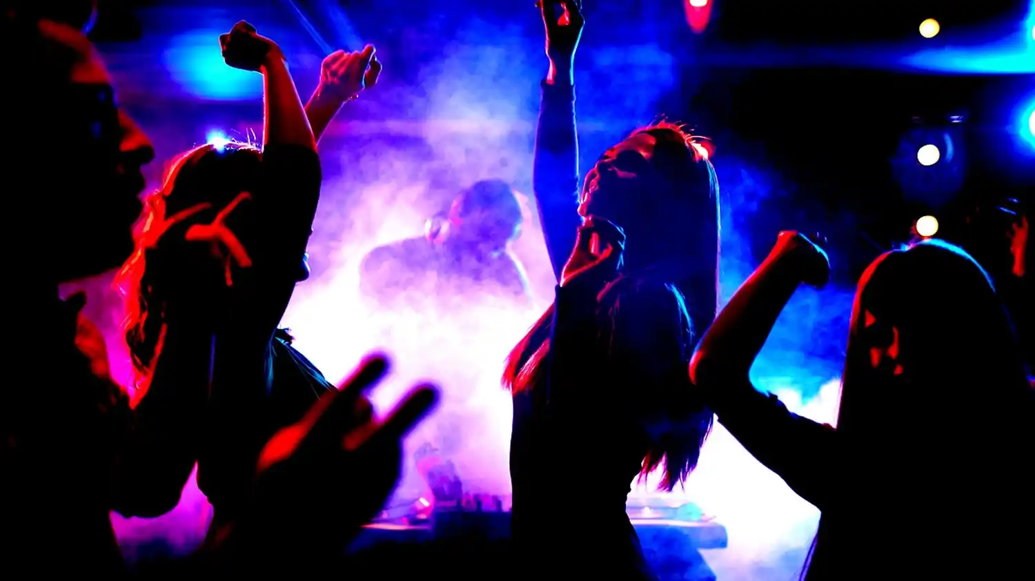 Chajarí habilitará fiestas privadas de hasta 1.500 personas y hasta las 4