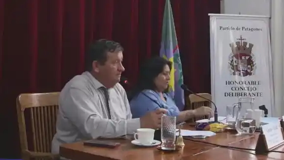 Patagones: un micrófono abierto dejó expuestos los insultos del presidente del Concejo a un concejal de su bloque