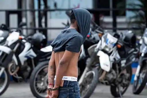 RECRUDECE  LA VIOLENCIA en Ecuador: al menos 5 muertos en enfrentamientos