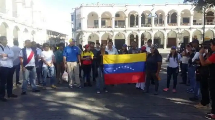 MIGRANTES VENEZOLANOS EN PERÚ podrán regularizar su estatus: el gobierno tiene un plan