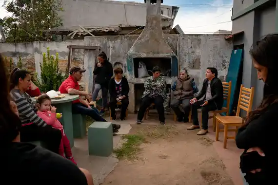 Héctor Arellano se reunió con vecinos del Barrio Parque