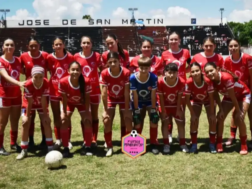 Mitre se coronó en la categoría Sub 14 tras derrotar a Paraná. Foto: Fútbol Femenino SP.