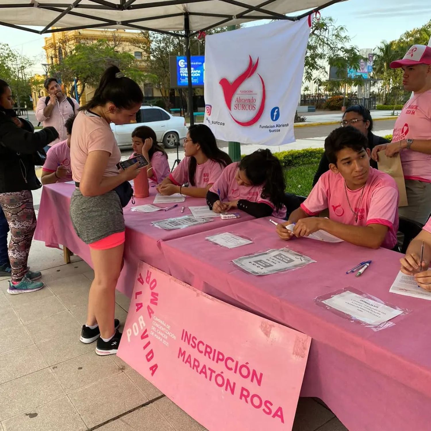 La Fundación Abriendo Surcos invita a la tradicional maratón rosa