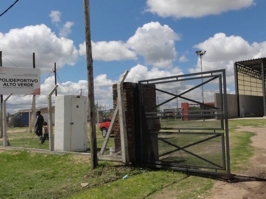 Recibió un disparo en la pierna y fue dado de alta horas después.