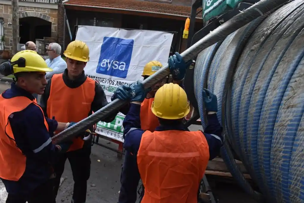 AySA sumó tecnología para reparación de cañerías y mejora del servicio