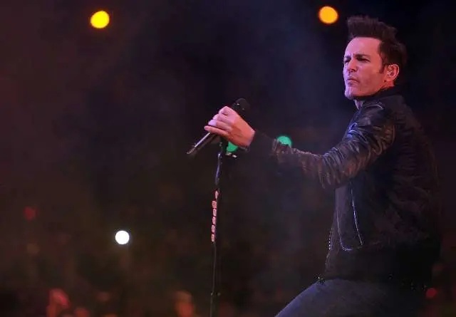 Axel cantó ante una multitud en la Universidad de La Matanza
