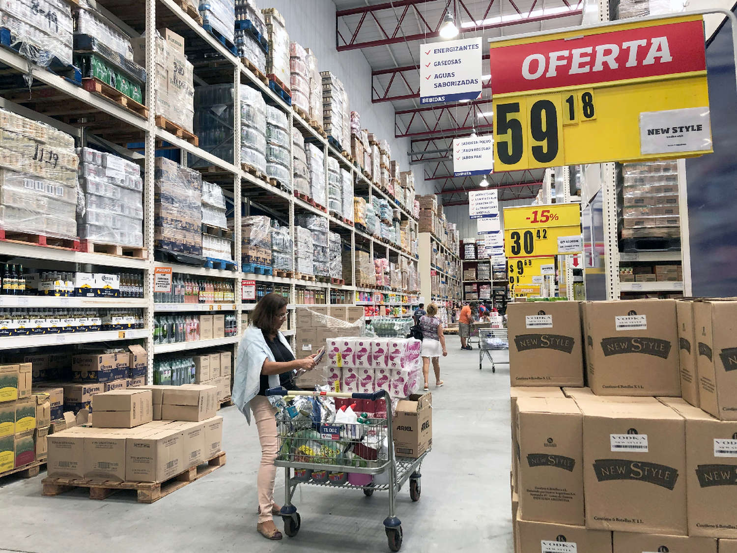 Una familia necesita $ 30.337 para no ser pobre, 61,1% más que hace un año.