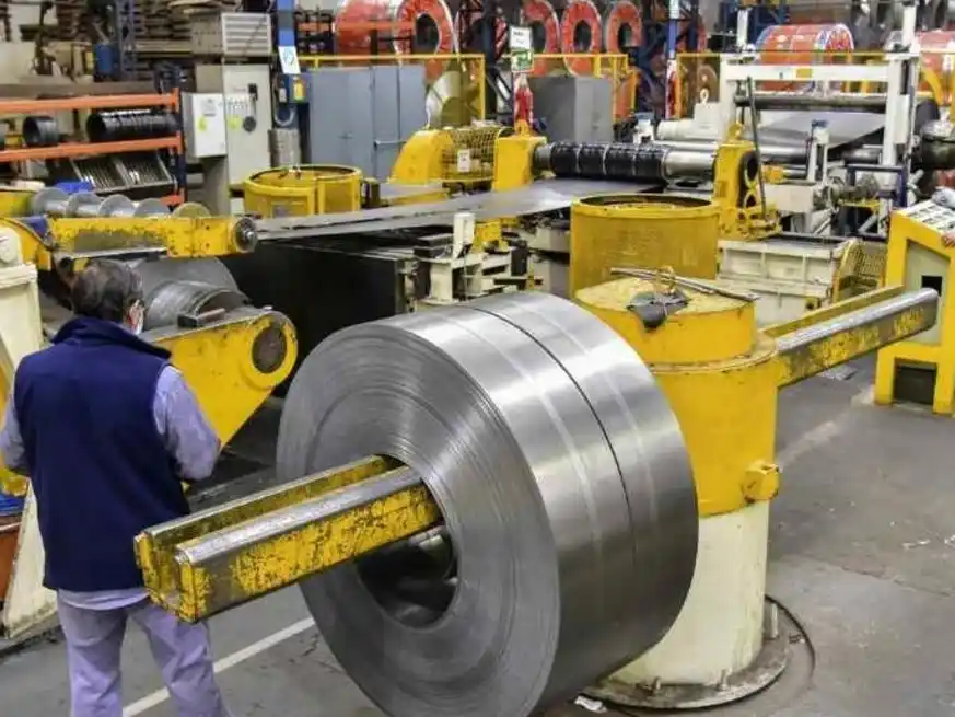 La capacidad ociosa en la industria nacional, bajo la lupa.