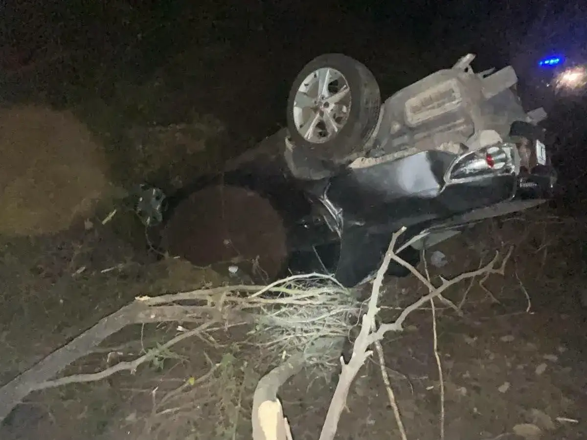 Vuelco y susto en la madrugada del domingo sobre la Ruta 11