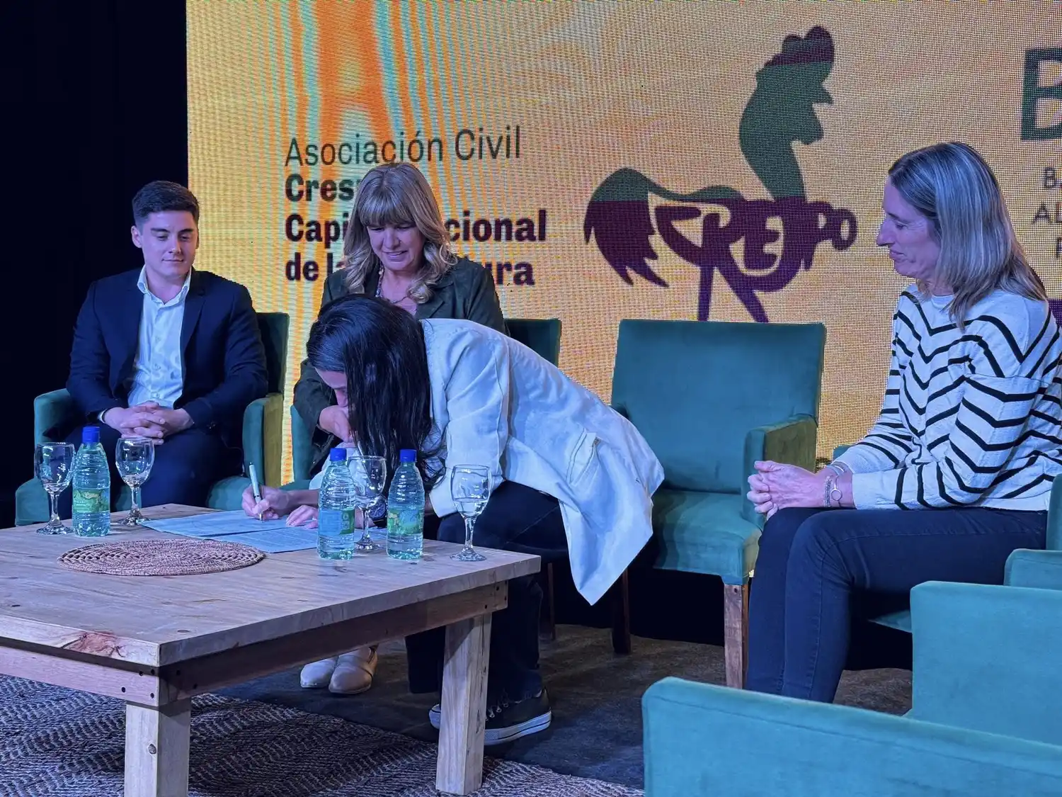 Concluyó el 1° Seminario Internacional de Avicultura: desafíos, proyecciones y compromisos para el desarrollo del sector