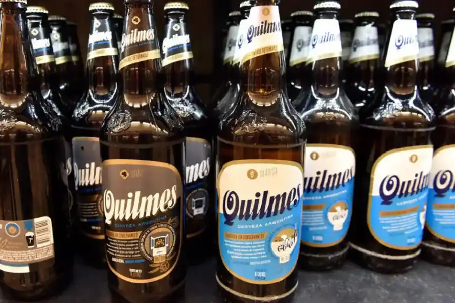 Pacto Quilmes: Cerveza Quilmes fija el precio de su botella de litro retornable por 3 meses y canjea envases vacíos por cerveza