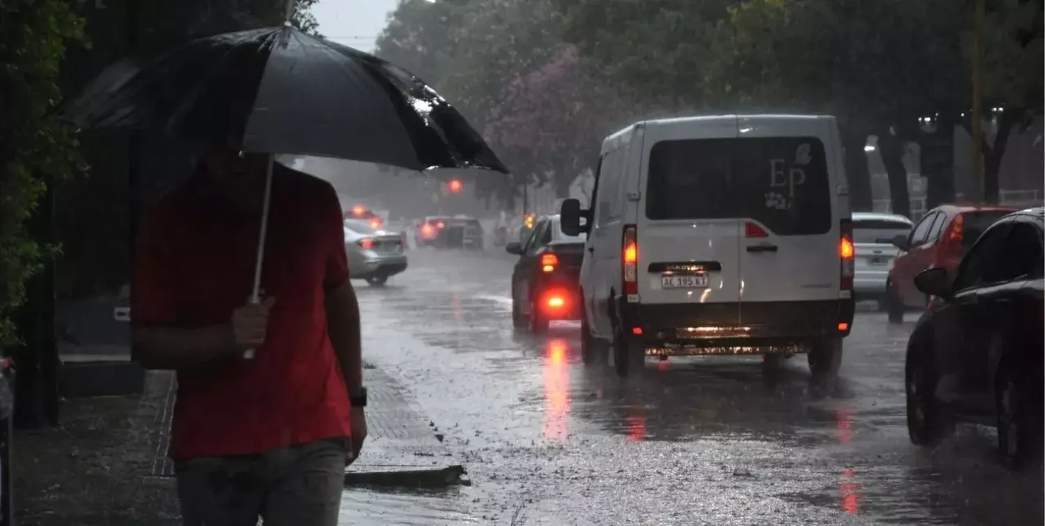 La jornada del martes empezará con lluvias en la región sur. Imagen ilustrativa.