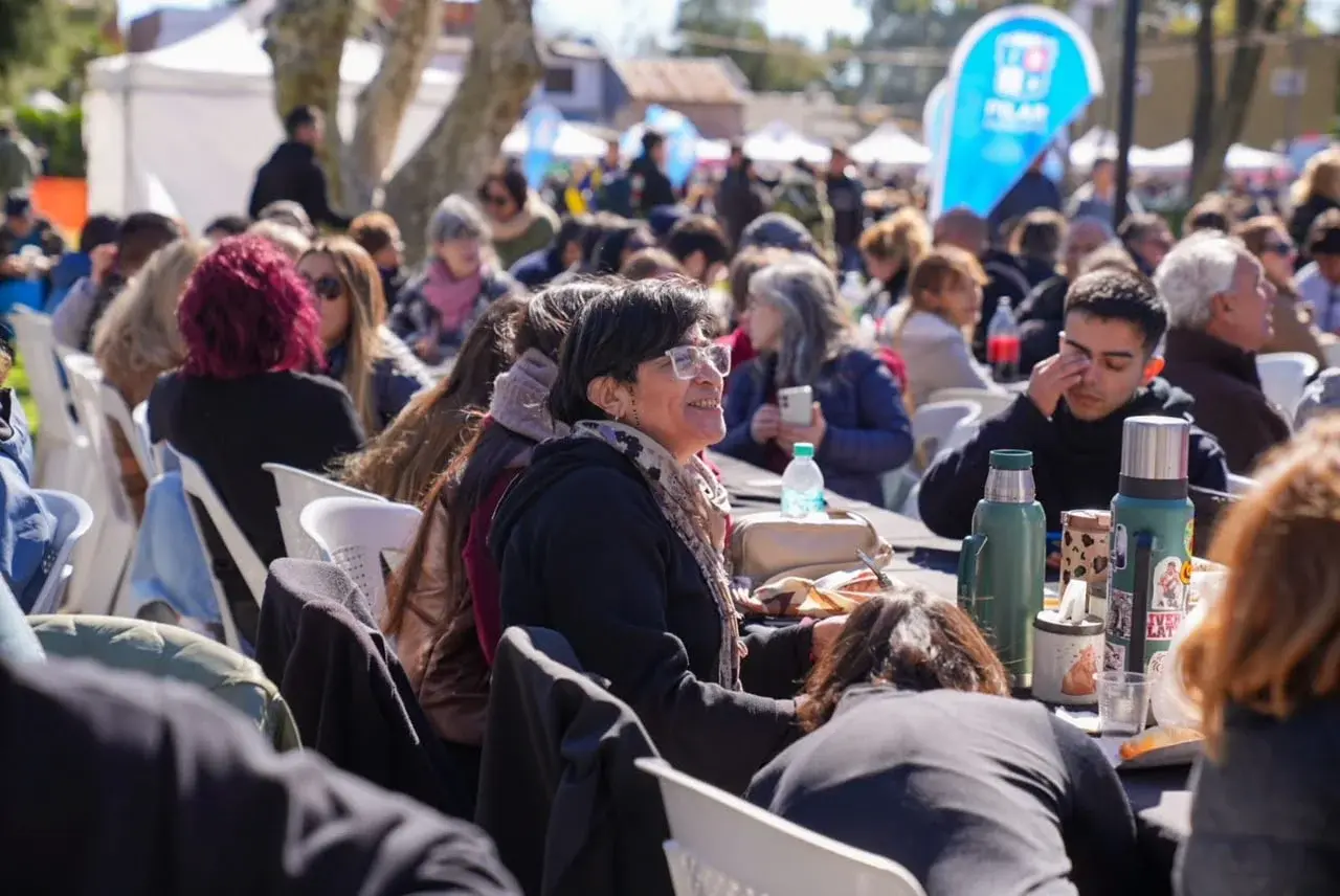 La celebración se llevó a cabo en el Paseo Del Viso.
