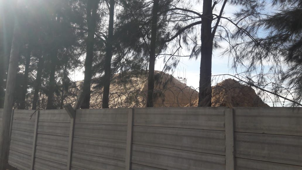 Hubo viento y Bajo Cementerio volvió a quejarse por la arena que vuela en la zona