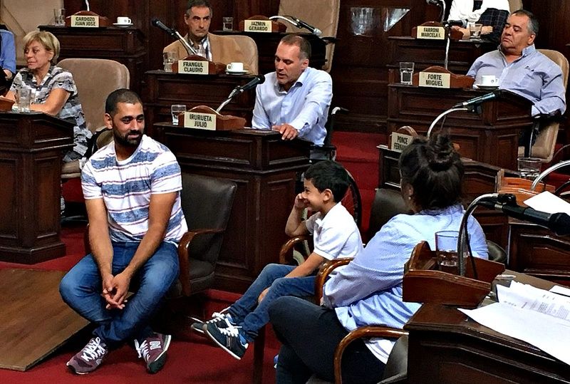 Nene de 6 años fue nombrado "Vecino Destacado" por donar sus ahorros a un comedor de Ringuelet