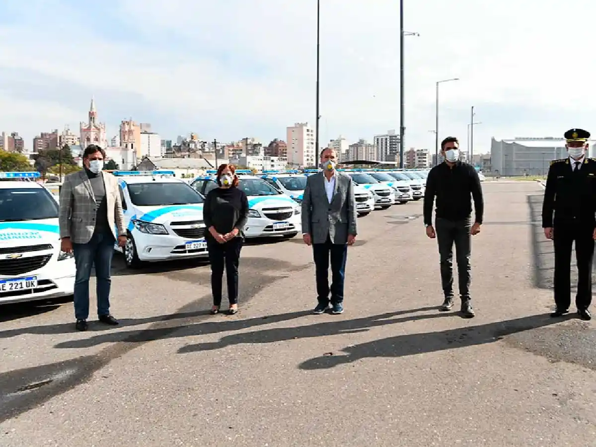 Schiaretti entregó 40 vehículos nuevos de Seguridad Ciudadana