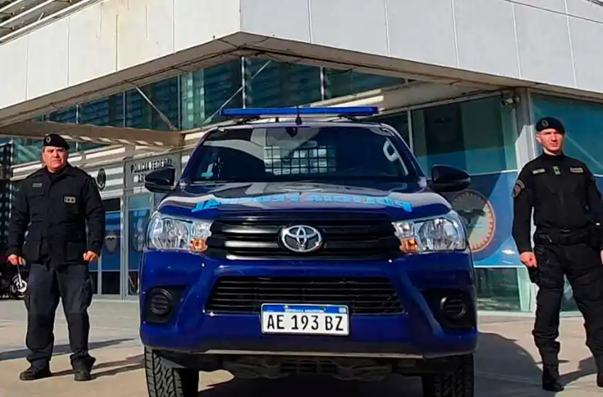 Detienen a dos hombres y rescatan a una víctima de trata de personas