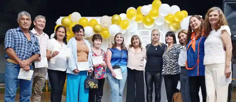 La Unidad Educativa Inicial "Pulgarcita" celebró sus 50 años