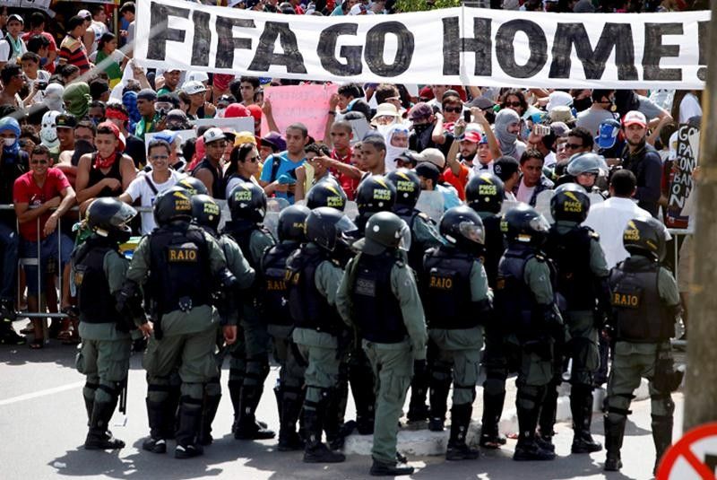 Copa Confederaciones: Ya son 6 los muertos y habrá otra masiva protesta en la final Brasil- España