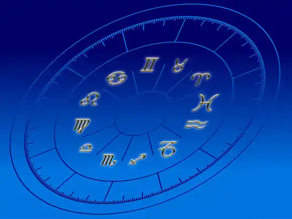 ¿Qué te ESPERA EN 2023 según tu signo?