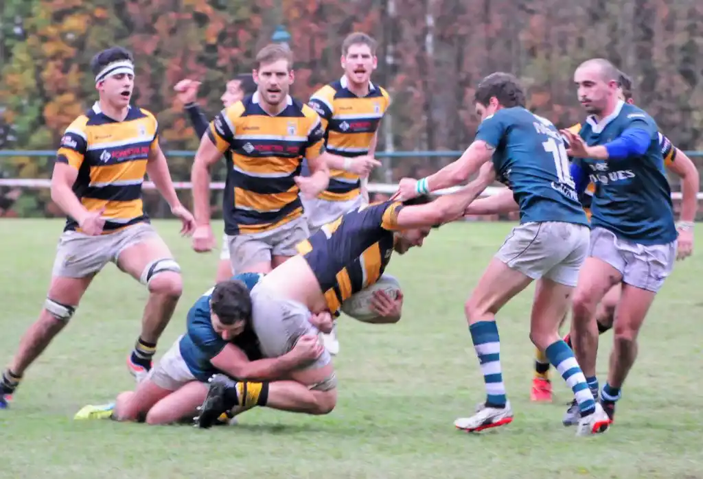 Entre el viento y la lluvia, Uncas salió mejor parado 