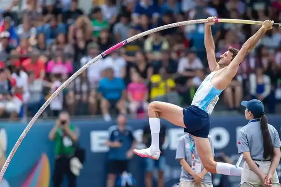 Germán Chiaraviglio ganó su 16° Nacional de Atletismo de mayores
