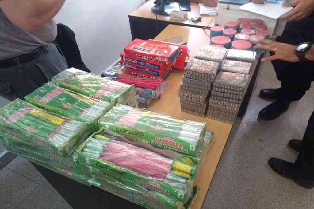Secuestraron diez kilos de pirotecnia en Santa Fe capital